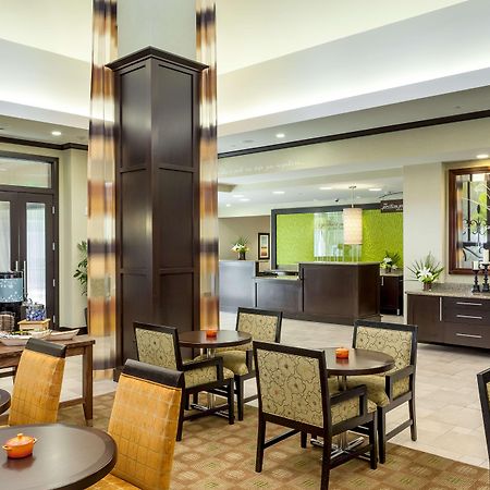 Hilton Garden Inn Seattle/Ботъл Екстериор снимка
