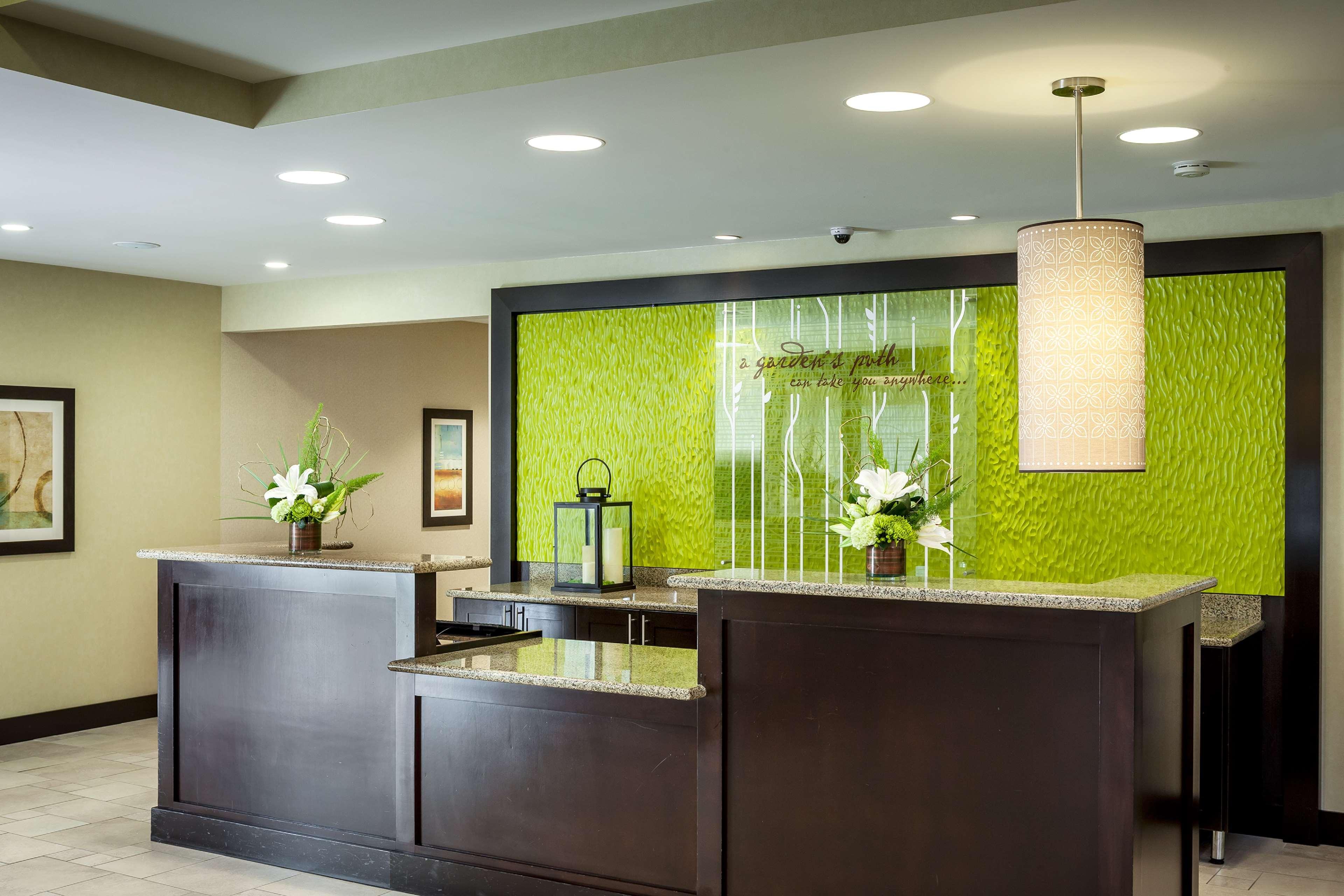 Hilton Garden Inn Seattle/Ботъл Екстериор снимка