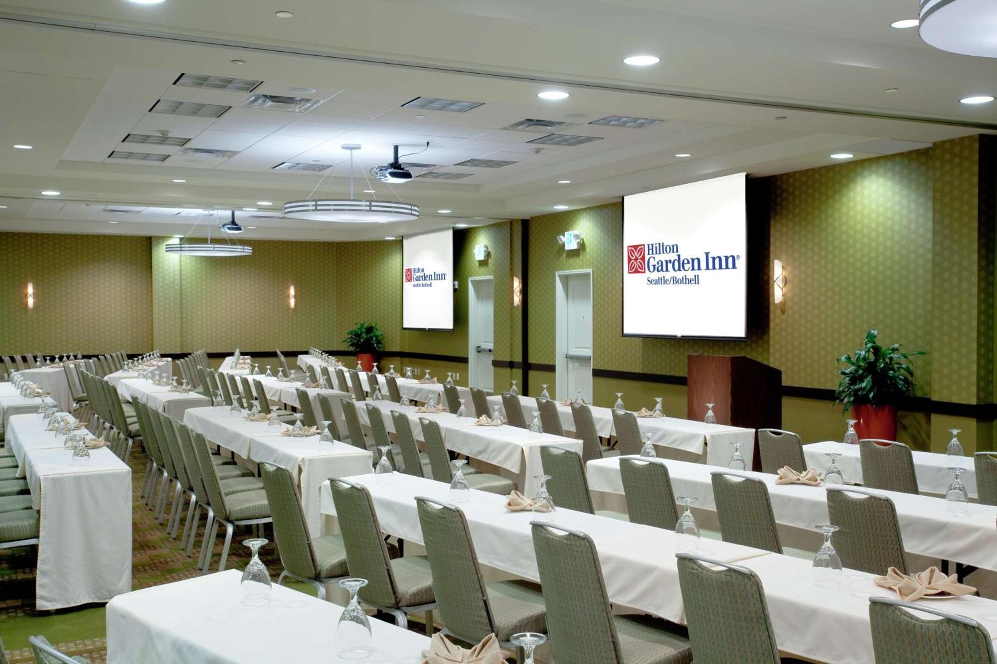 Hilton Garden Inn Seattle/Ботъл Екстериор снимка