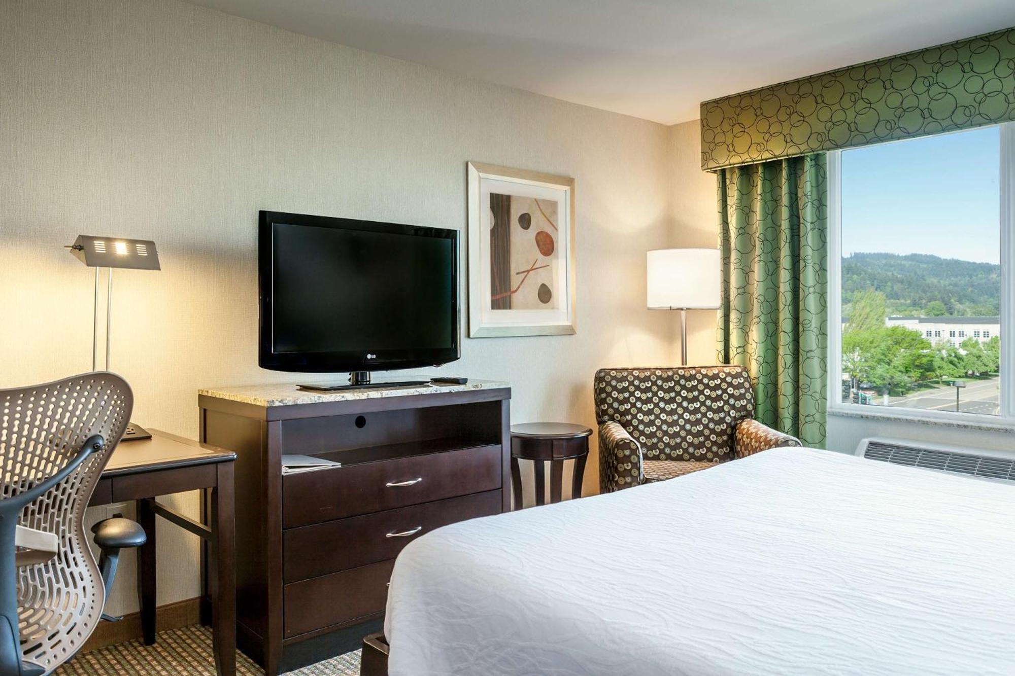 Hilton Garden Inn Seattle/Ботъл Екстериор снимка